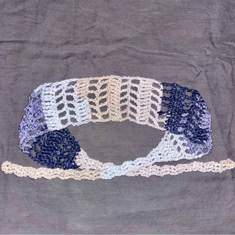 Crochet baby bucket hat and matching headband - Picture 2 of 4